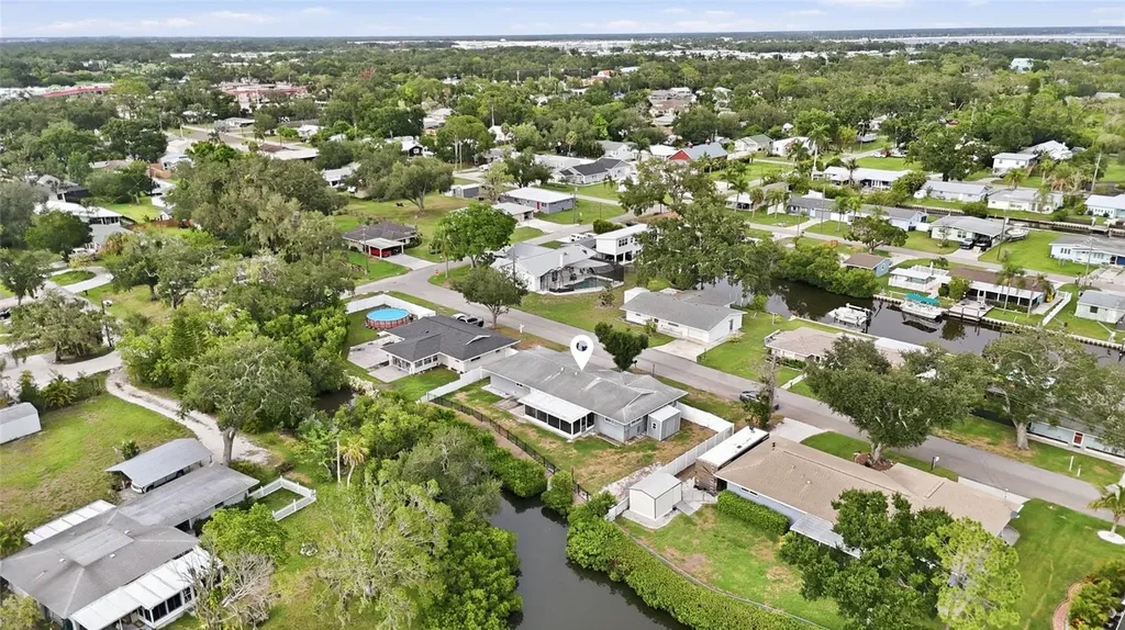 611 Leona Avenue Ellenton FL 34222