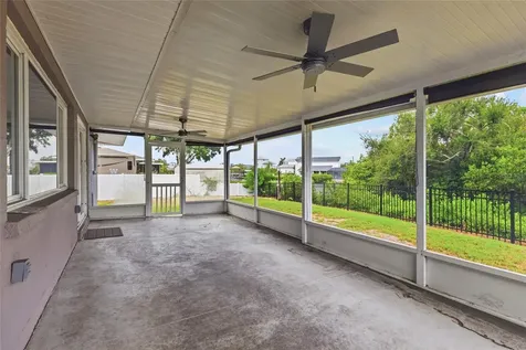611 Leona Avenue Ellenton FL 34222