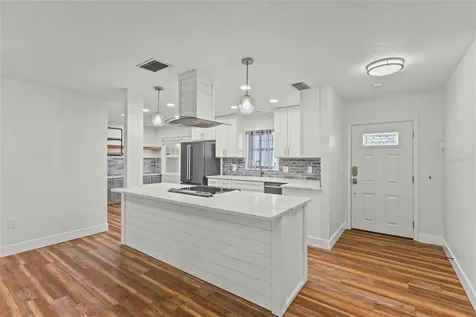 611 Leona Avenue Ellenton FL 34222