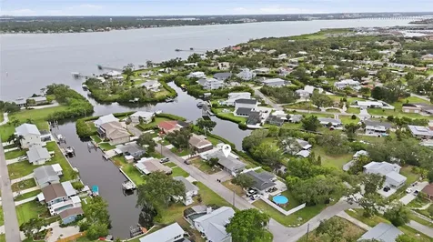 611 Leona Avenue Ellenton FL 34222