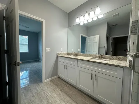 117 W Murphy Street Davenport FL 33837