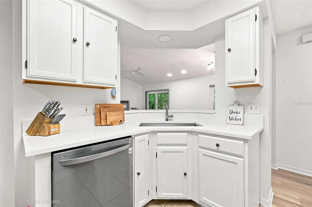 1014 Hardwood Drive Valrico FL 33596