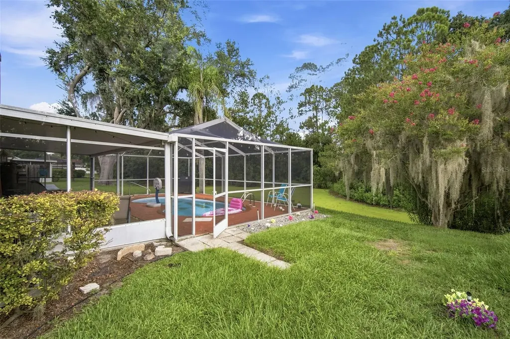 1014 Hardwood Drive Valrico FL 33596