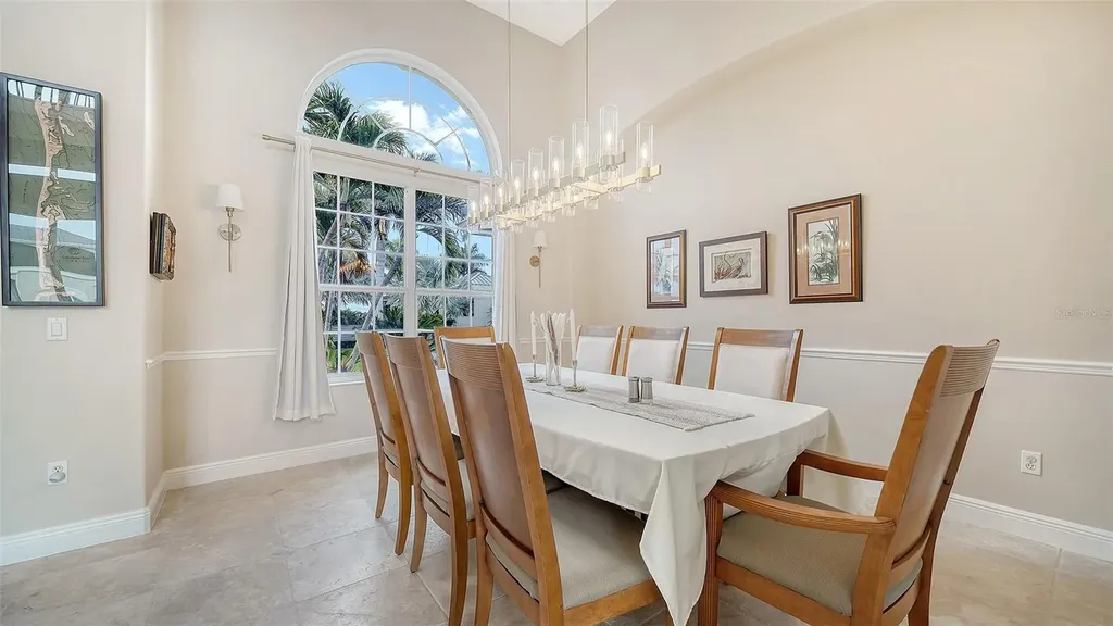 657 Halyard Lane Longboat Key FL 34228