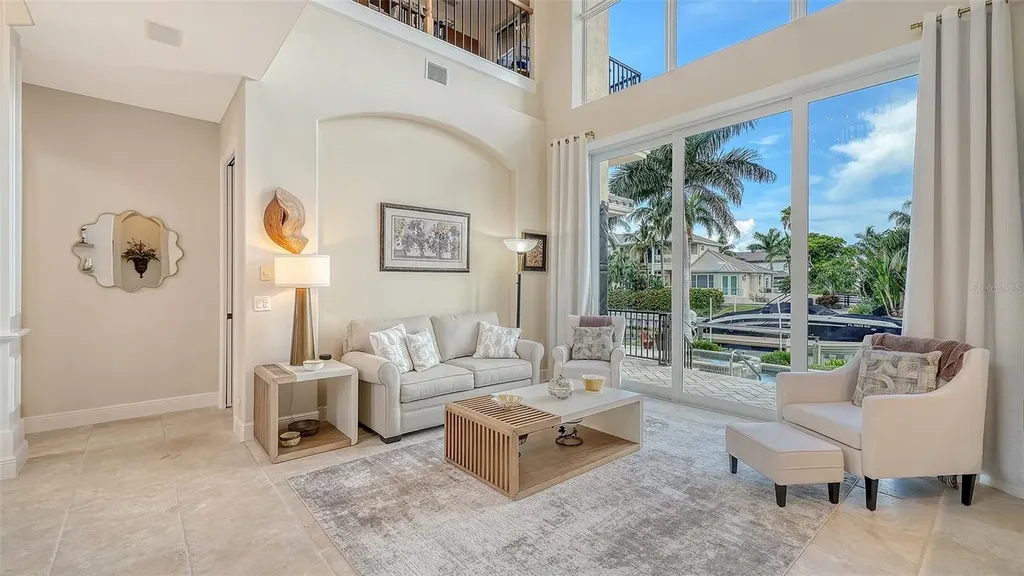 657 Halyard Lane Longboat Key FL 34228