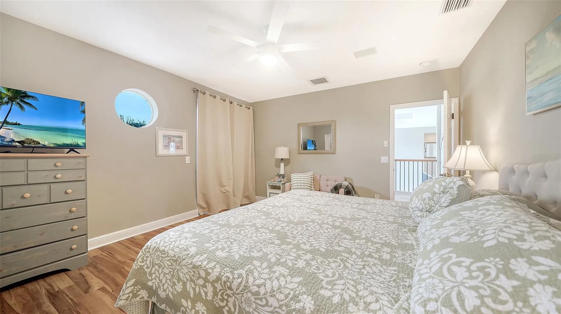 657 Halyard Lane Longboat Key FL 34228
