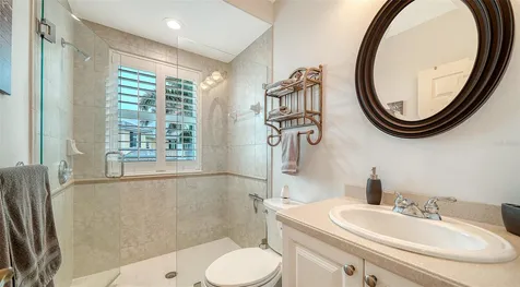 657 Halyard Lane Longboat Key FL 34228