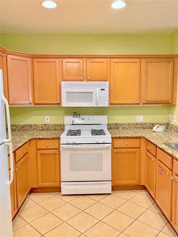 1304 Seven Eagles Court Reunion FL 34747