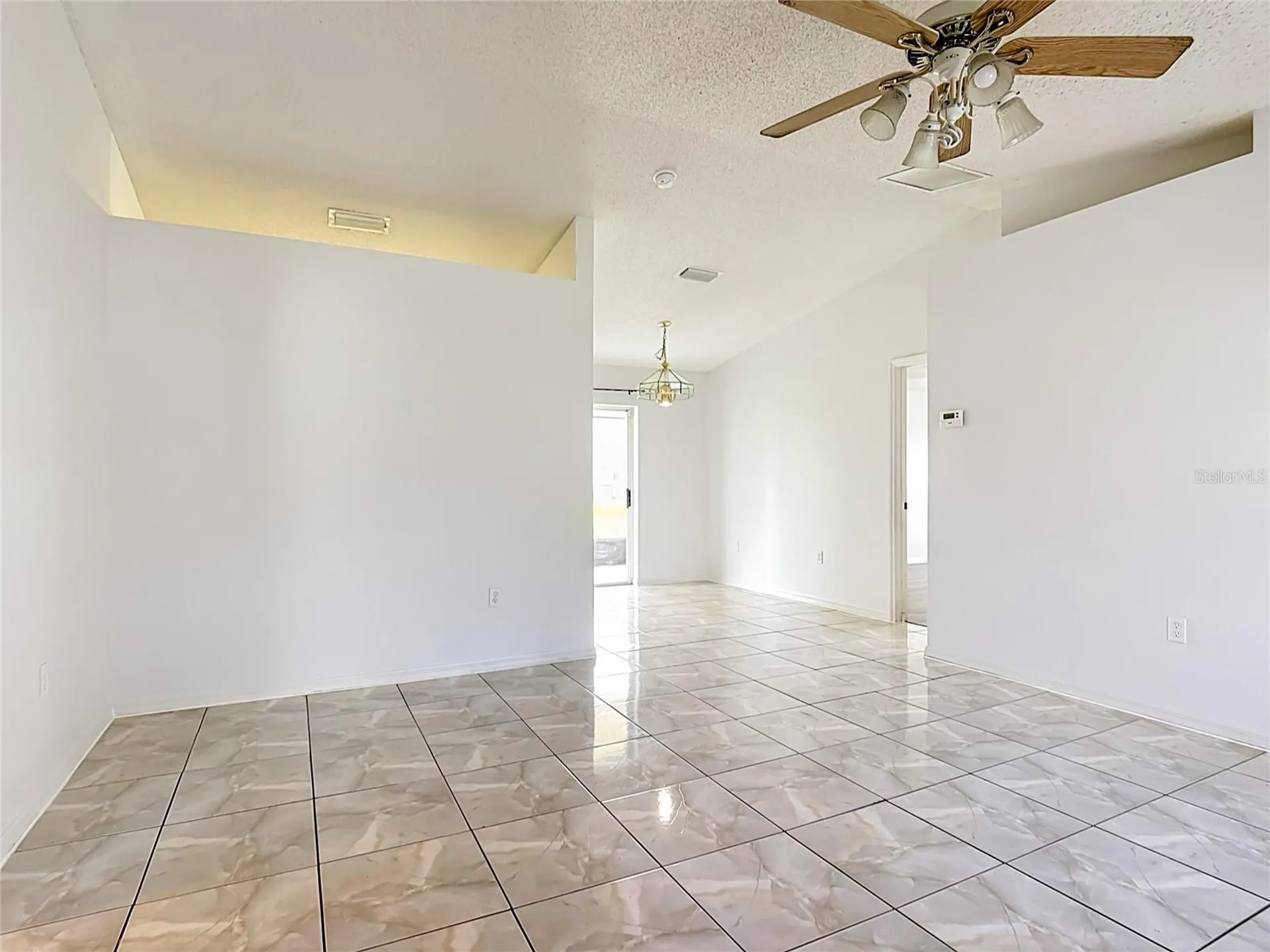 111 Bianca Court Kissimmee FL 34758