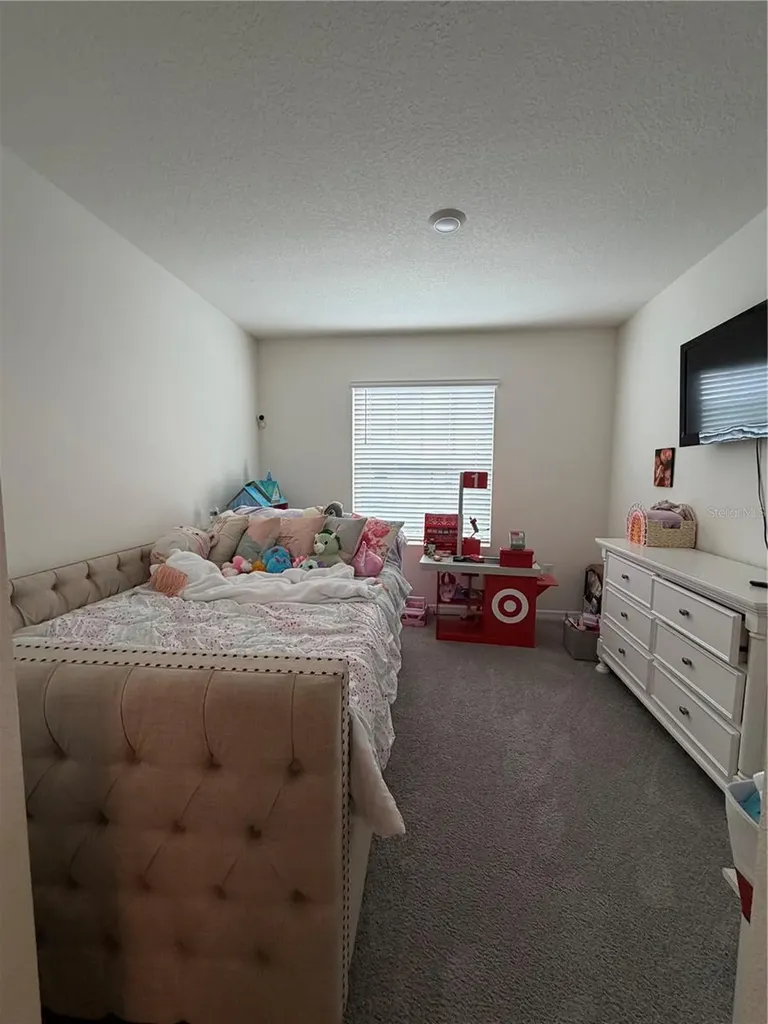 1486 Isleta Loop Kissimmee FL 34741
