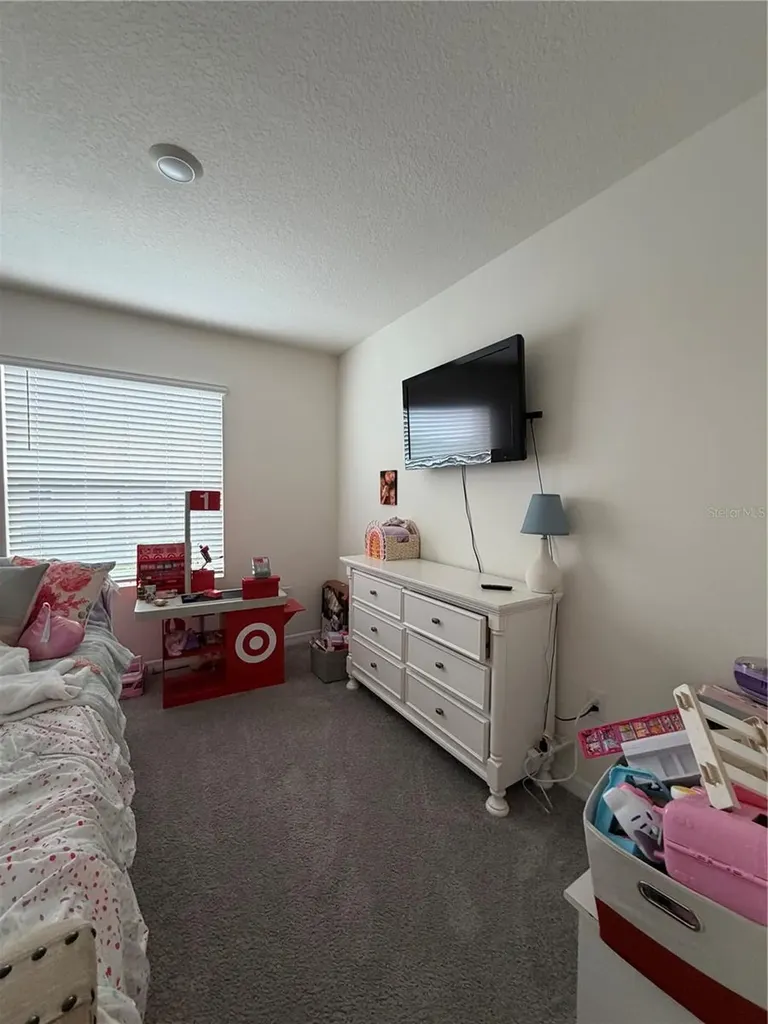 1486 Isleta Loop Kissimmee FL 34741