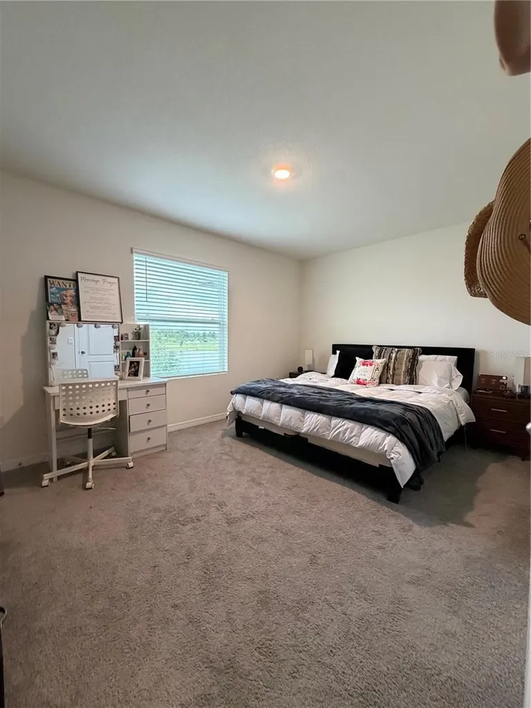 1486 Isleta Loop Kissimmee FL 34741