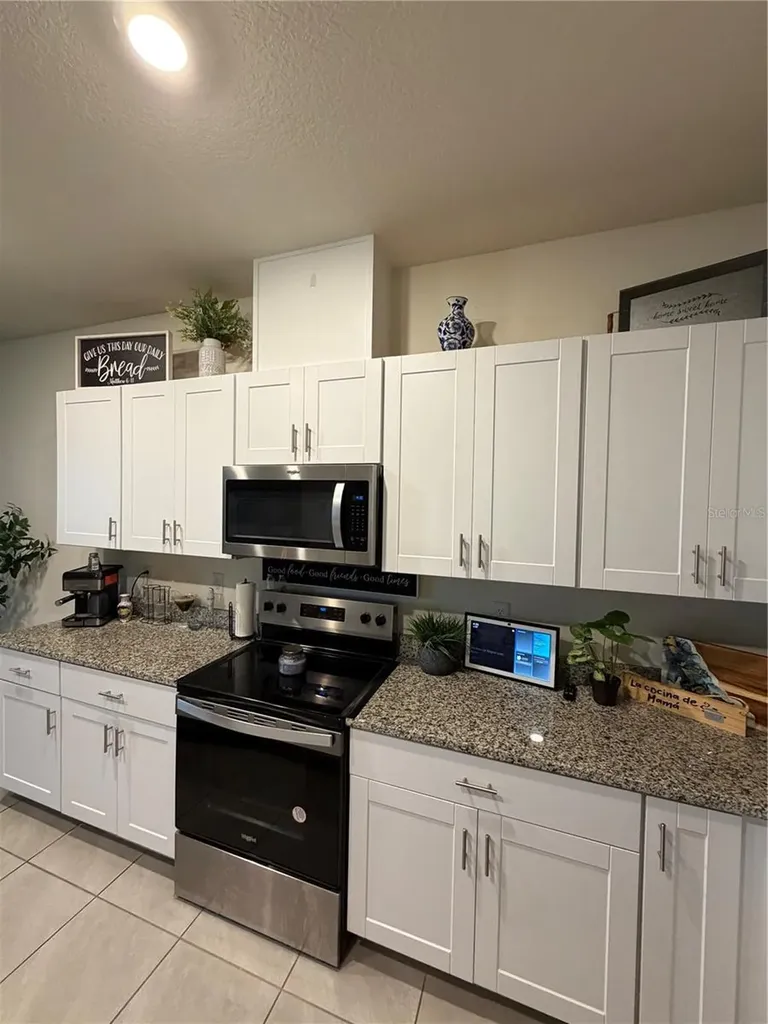 1486 Isleta Loop Kissimmee FL 34741