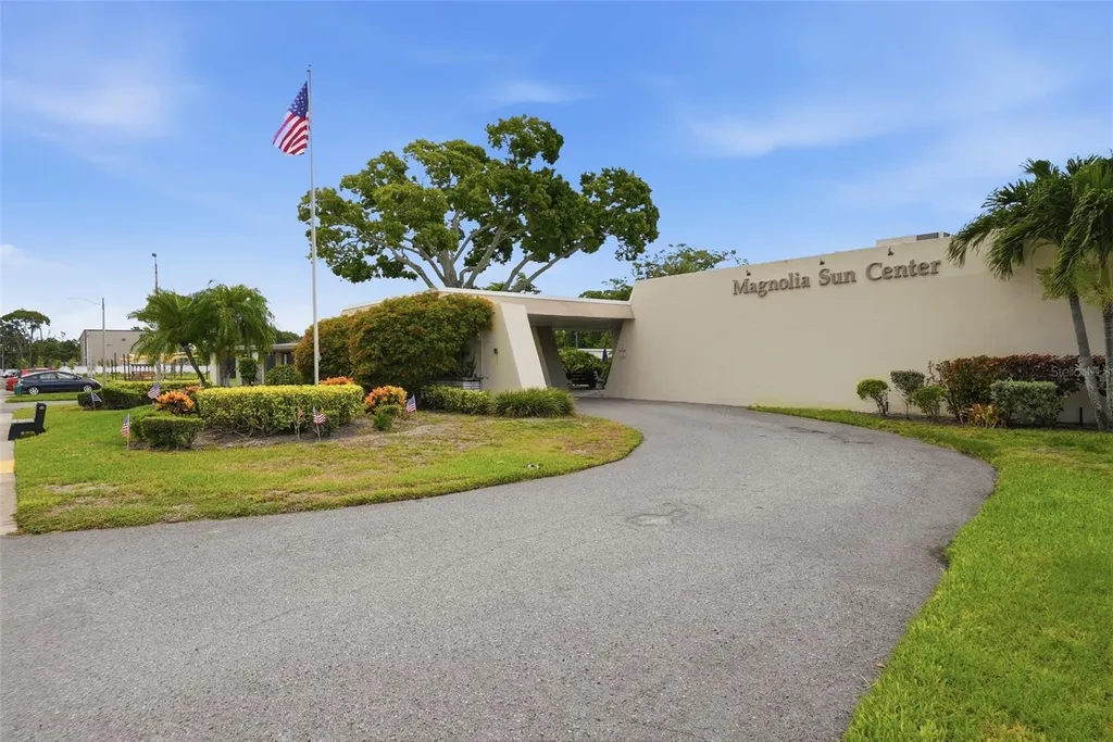 5973 Terrace Park Drive N St Petersburg FL 33709