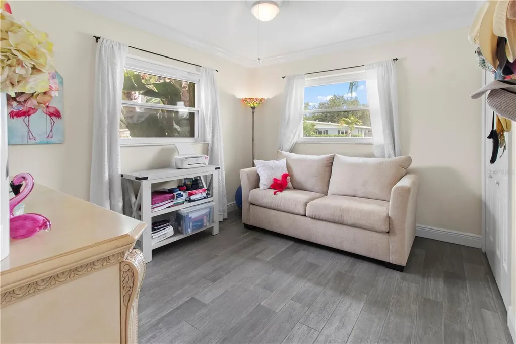 3326 Bougainvillea Street Sarasota FL 34239