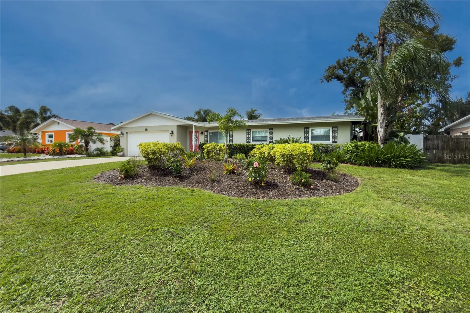 3326 Bougainvillea Street Sarasota FL 34239