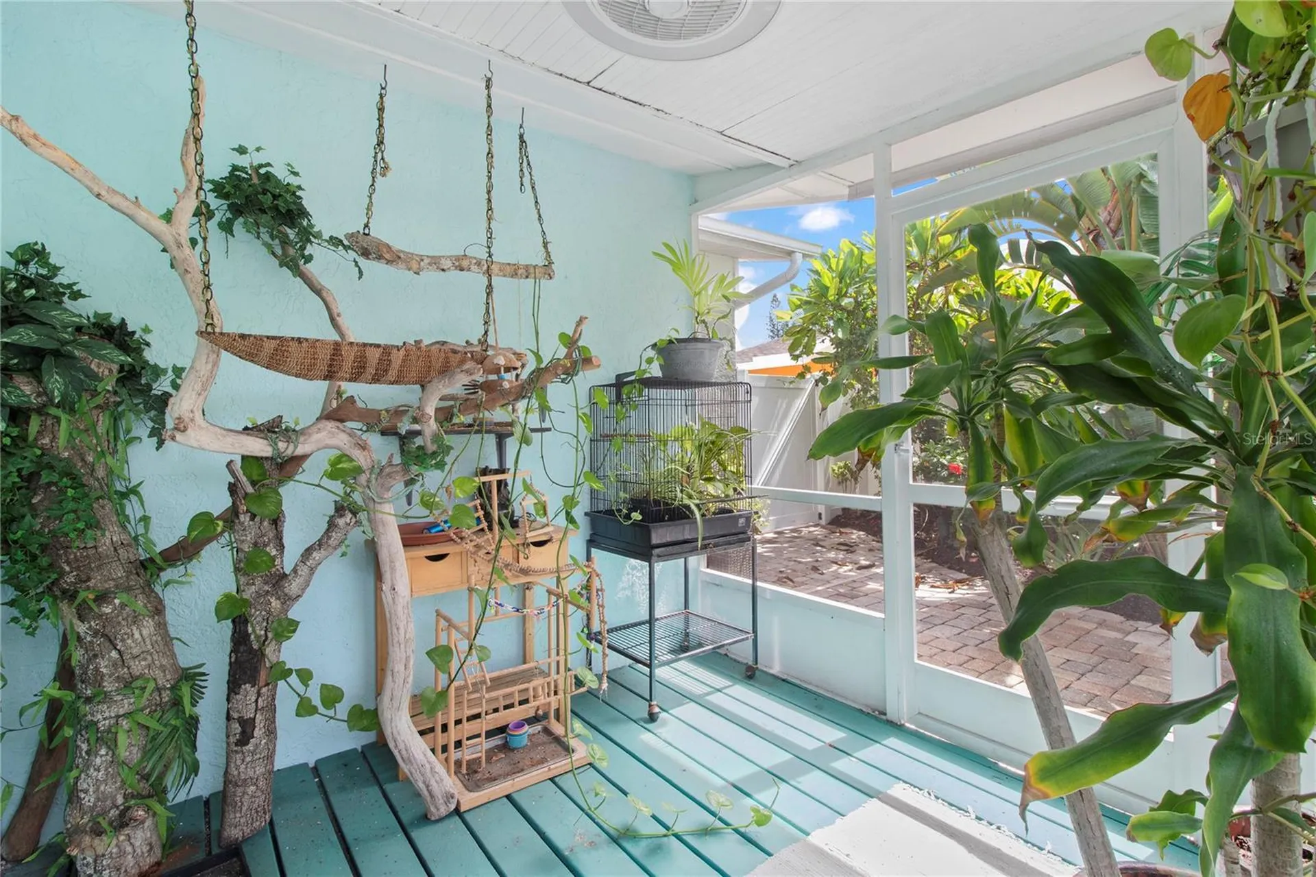 3326 Bougainvillea Street Sarasota FL 34239
