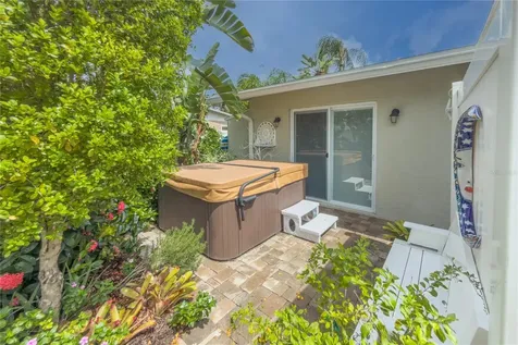 3326 Bougainvillea Street Sarasota FL 34239