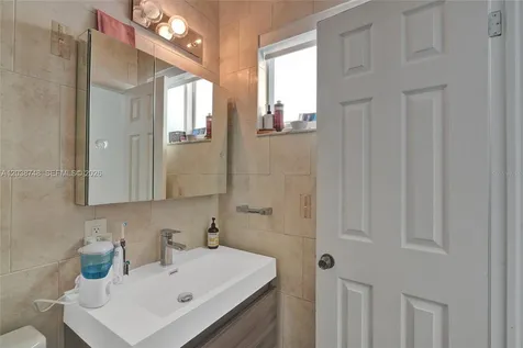 2025 Alamanda Drive North Miami FL 33181