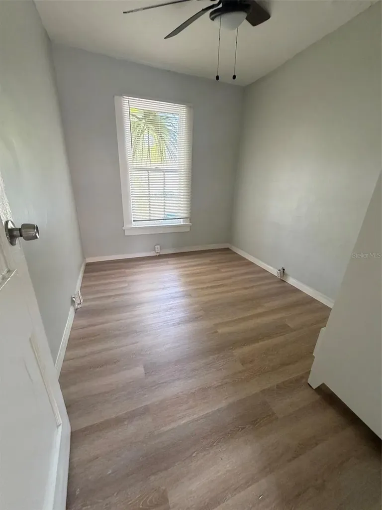 1701 14th Avenue S St Petersburg FL 33705