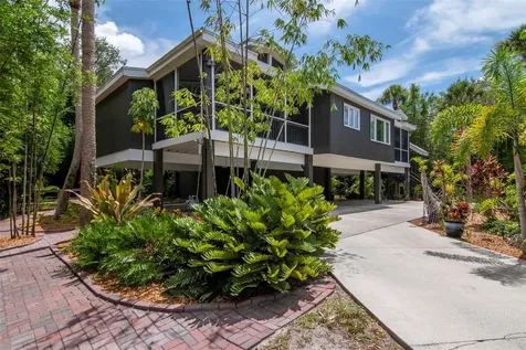 2514 W Conley Avenue Tampa FL 33611