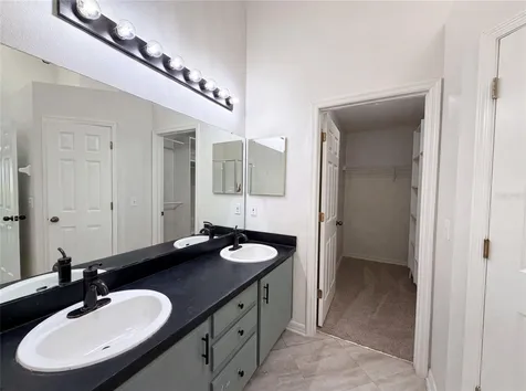 701 Magnolia Creek Circle Orlando FL 32828