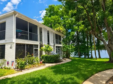 703 Northlake Drive Sanford FL 32773
