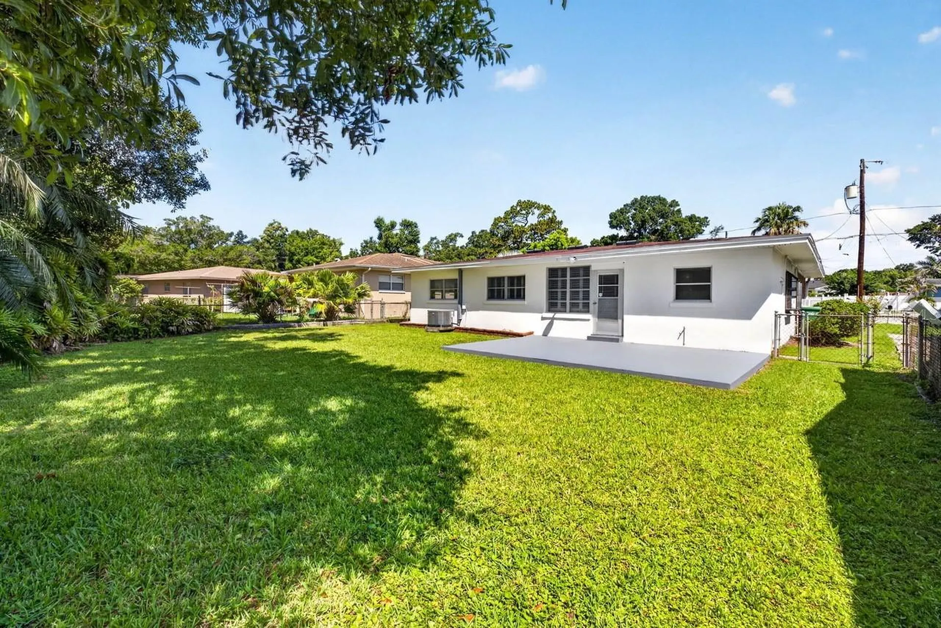 1912 W Saint Isabel Street Tampa FL 33607