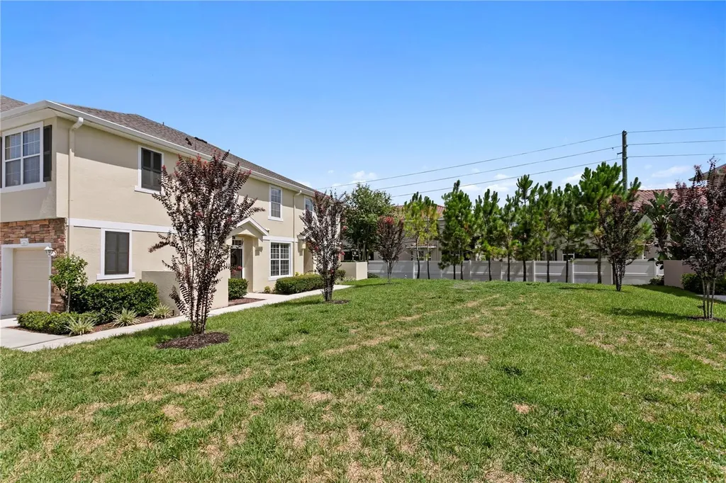 605 52nd Avenue N St Petersburg FL 33703