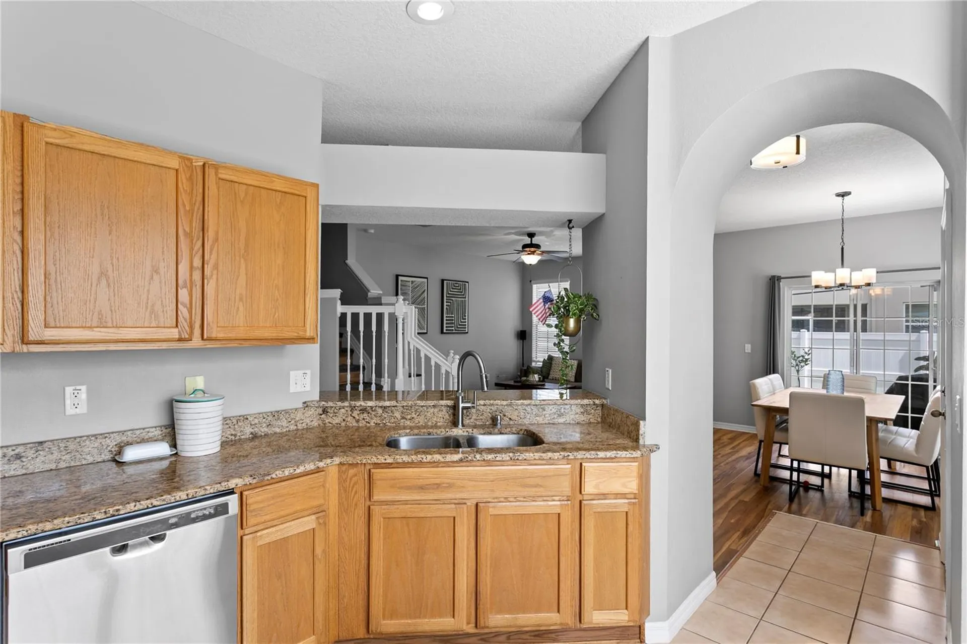 605 52nd Avenue N St Petersburg FL 33703