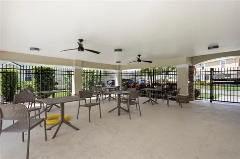 605 52nd Avenue N St Petersburg FL 33703