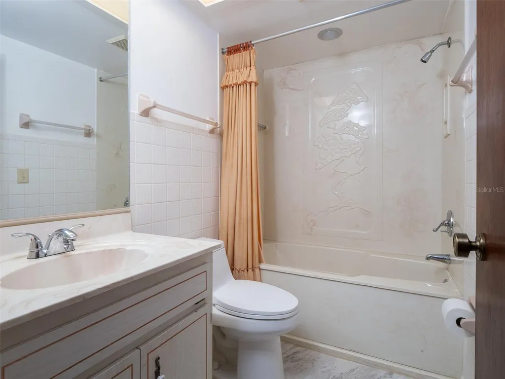 121 Serena Circle Melrose FL 32666