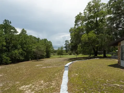 121 Serena Circle Melrose FL 32666