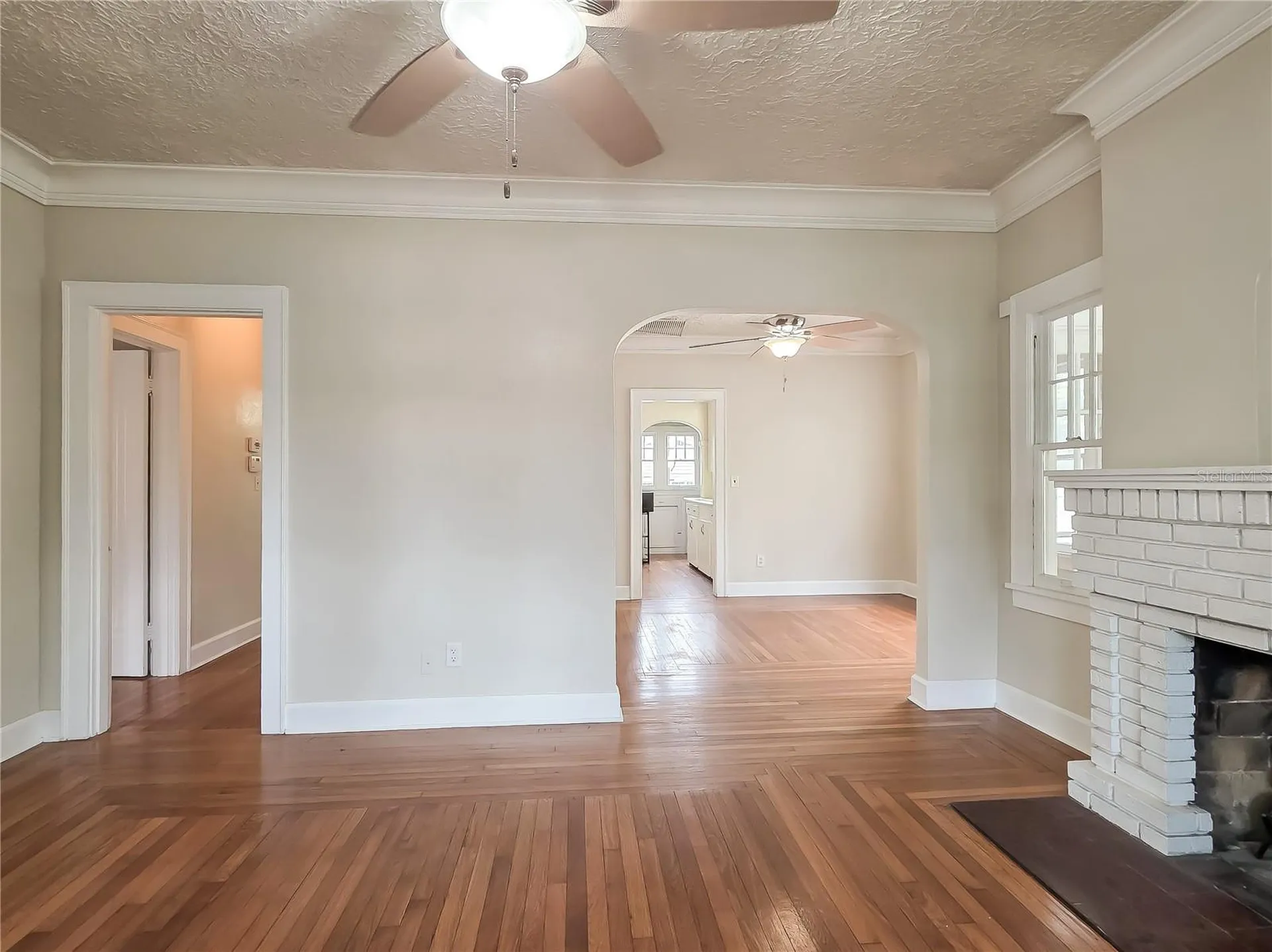 2135 Burlington Avenue N St Petersburg FL 33713