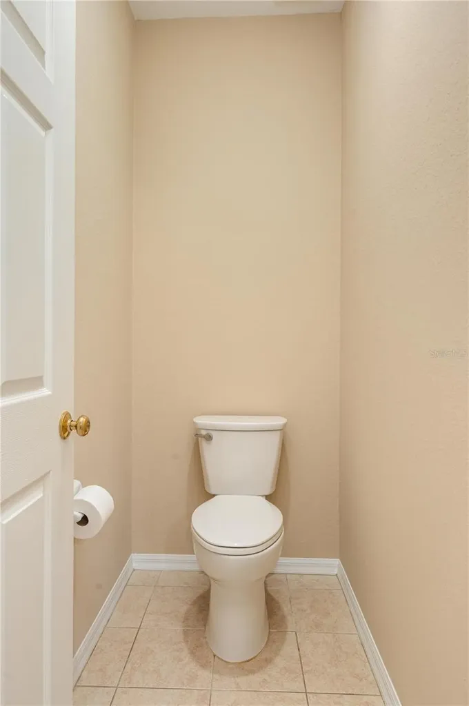 590 Grasslands Village Circle Lakeland FL 33803