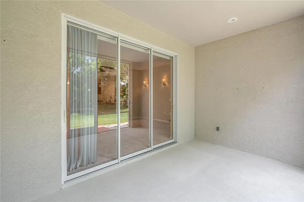 590 Grasslands Village Circle Lakeland FL 33803