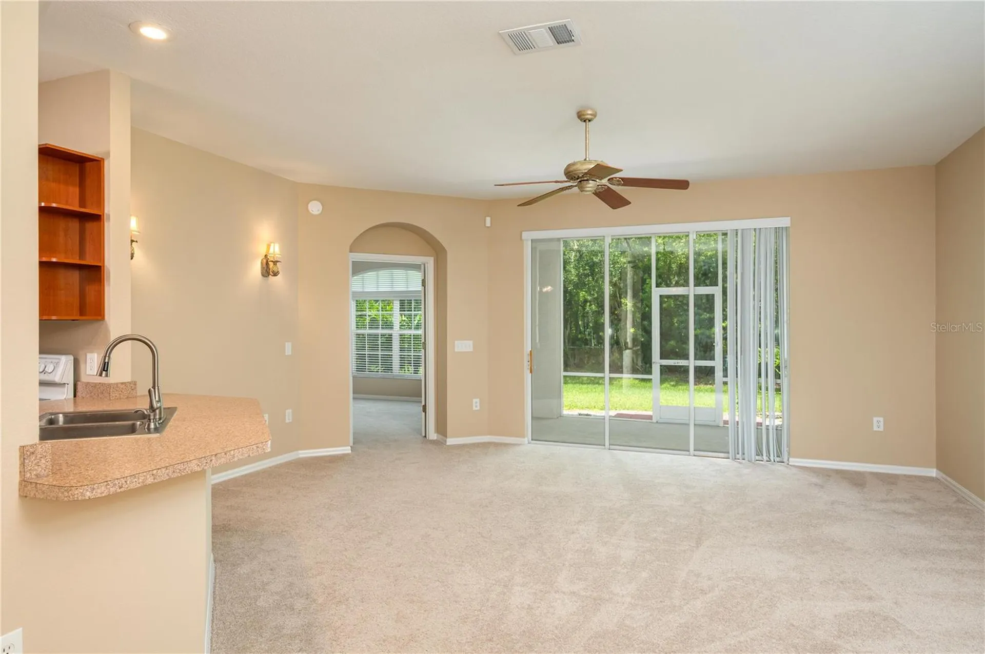590 Grasslands Village Circle Lakeland FL 33803