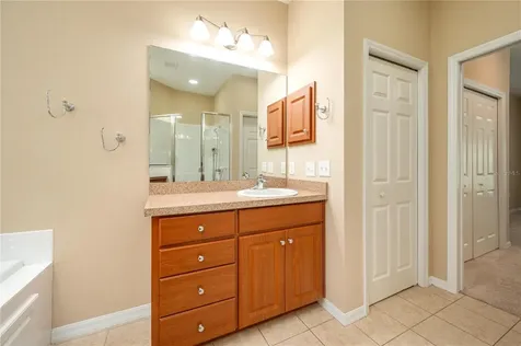 590 Grasslands Village Circle Lakeland FL 33803
