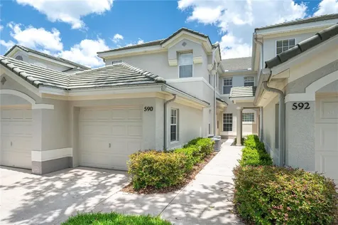 590 Grasslands Village Circle Lakeland FL 33803