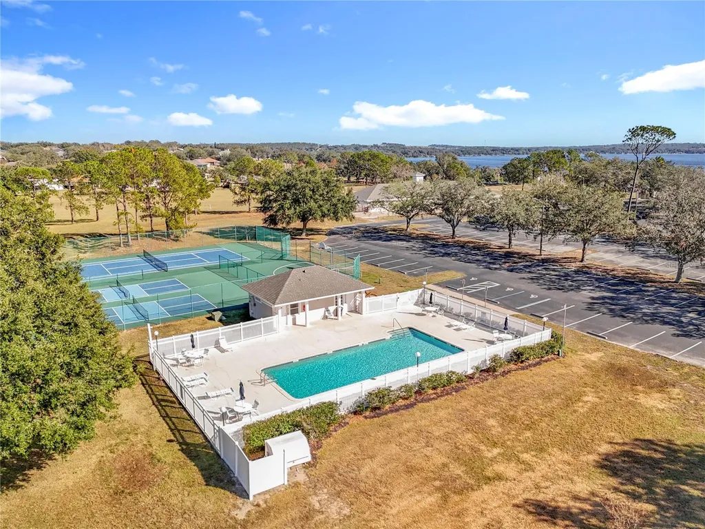10073 Spring Lake Drive Clermont FL 34711