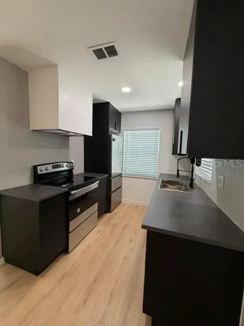 1407 Park Lake Street Orlando FL 32803