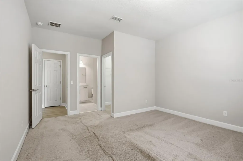 9431 Royal Estates Boulevard Orlando FL 32836