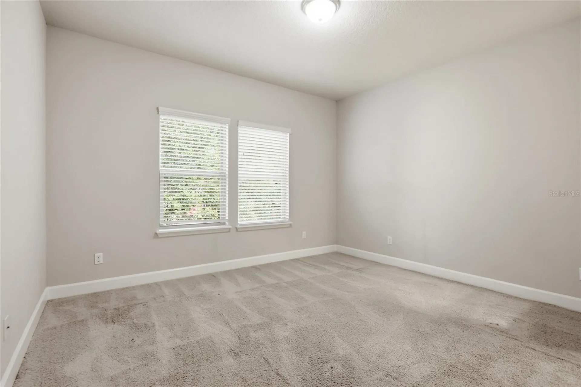 9431 Royal Estates Boulevard Orlando FL 32836