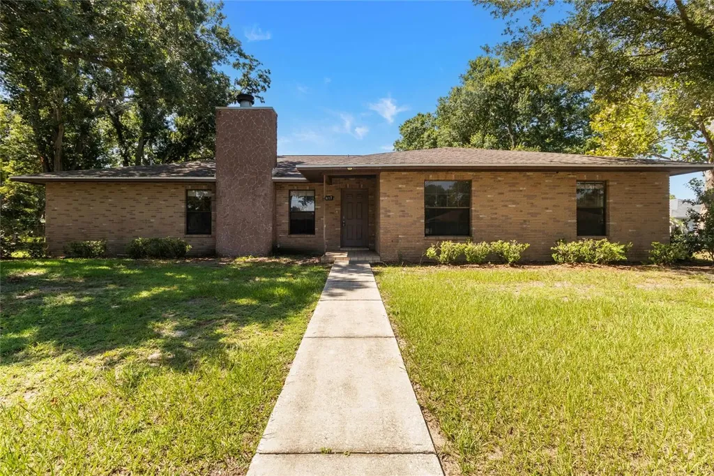 2417 Roslyn Lane Lakeland FL 33812