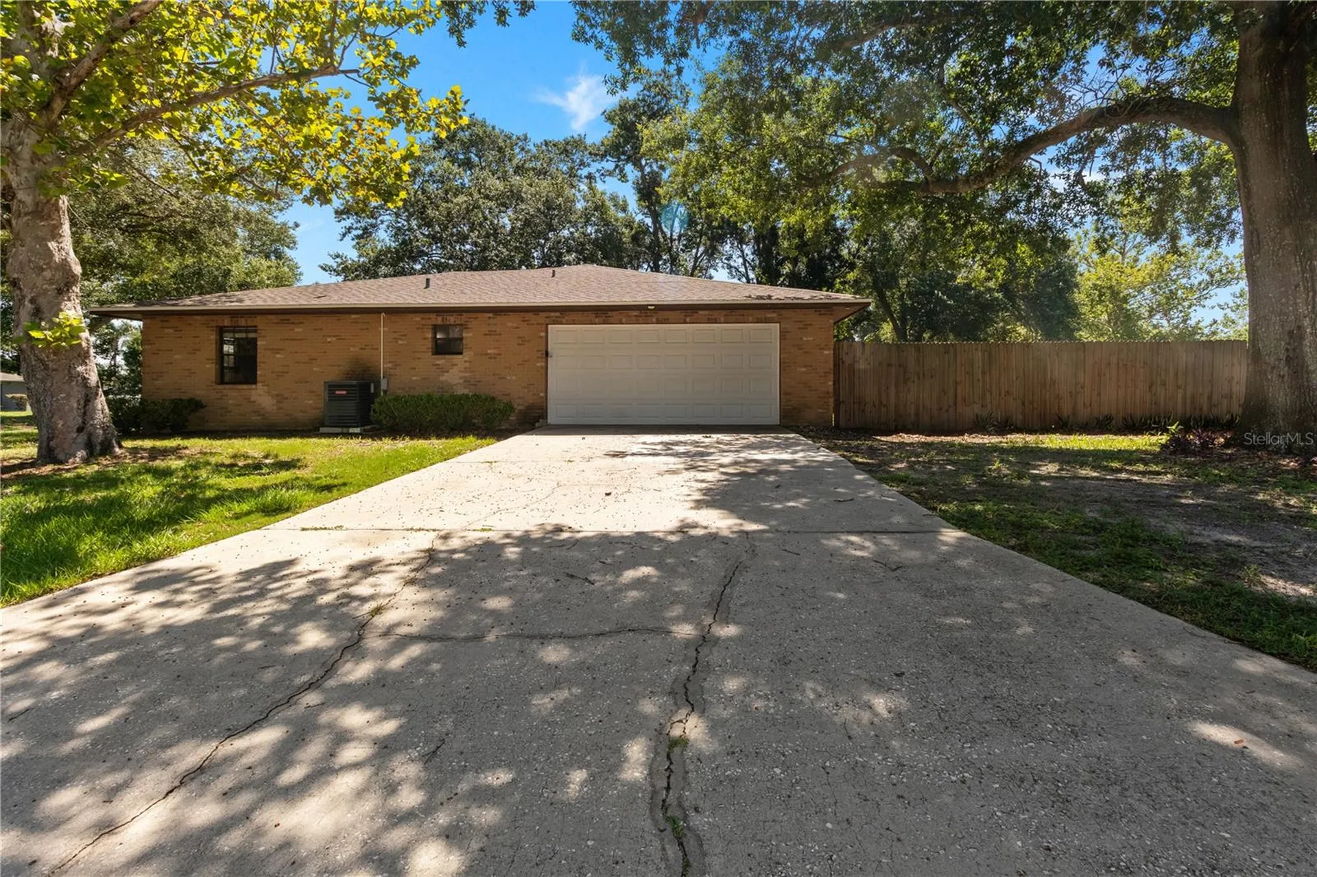 2417 Roslyn Lane Lakeland FL 33812
