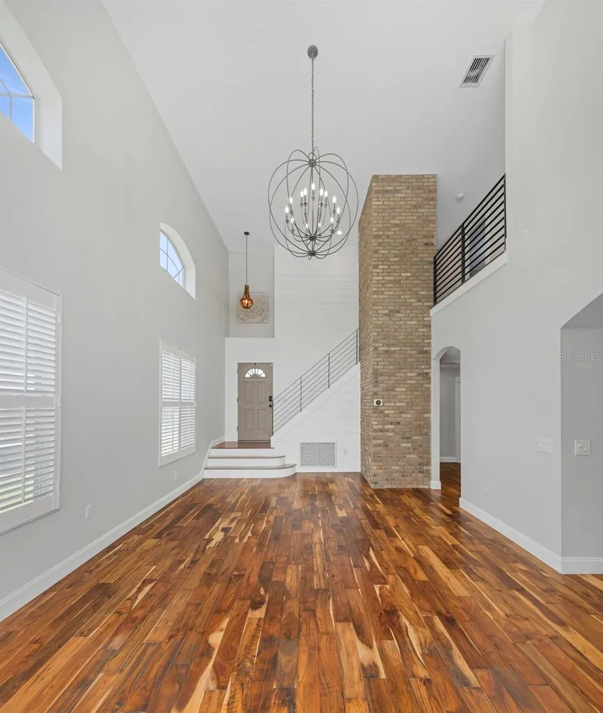 1704 Split Fork Drive Oldsmar FL 34677
