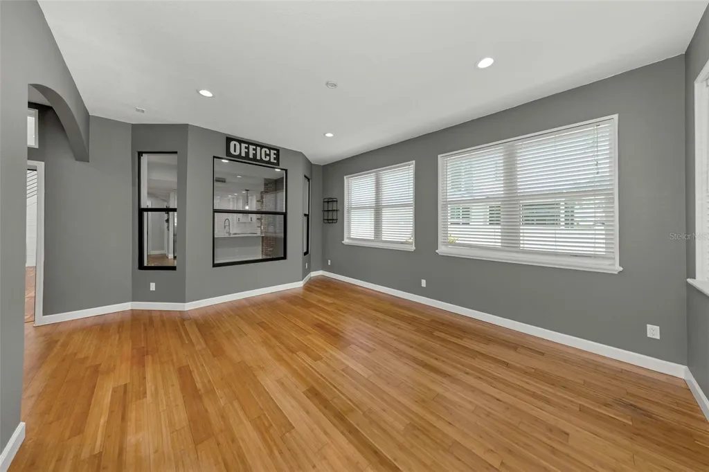 1704 Split Fork Drive Oldsmar FL 34677