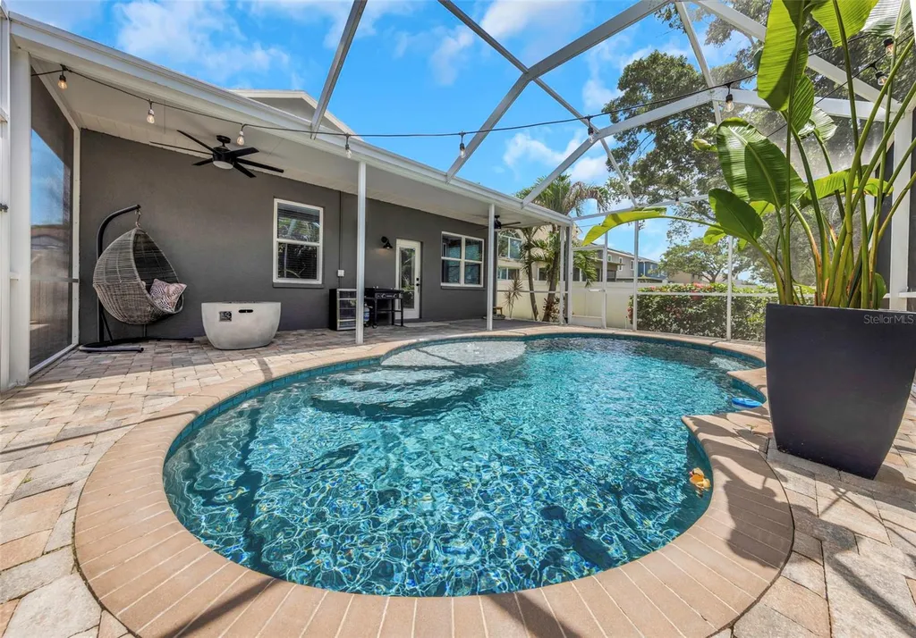 1704 Split Fork Drive Oldsmar FL 34677