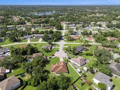 1560 Gray Court Deltona FL 32738