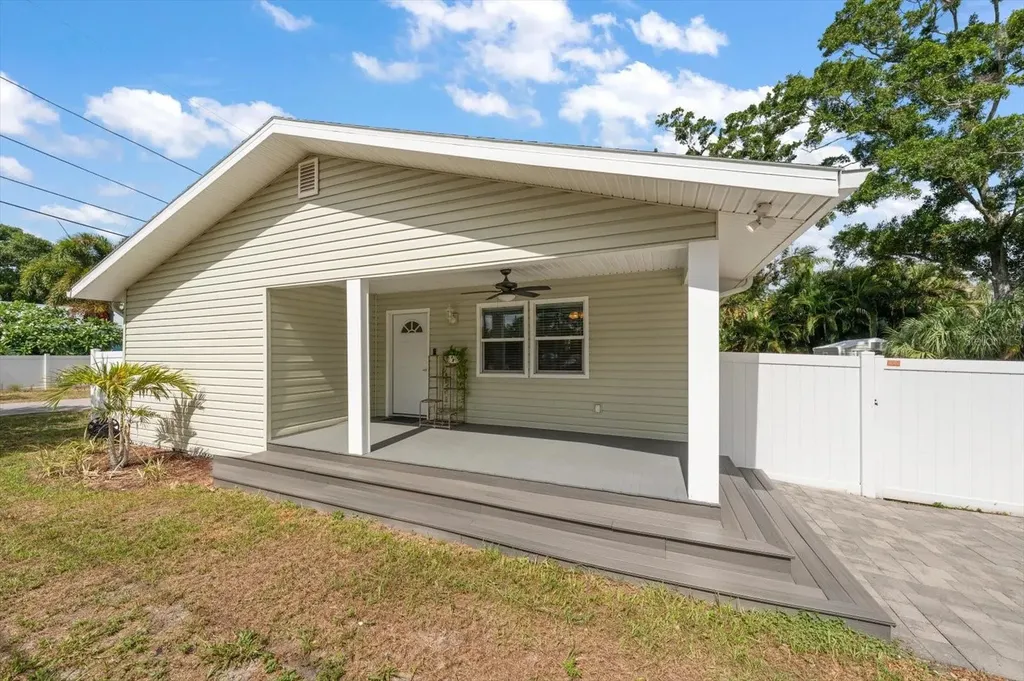 401 Dempsey Road Palm Harbor FL 34683